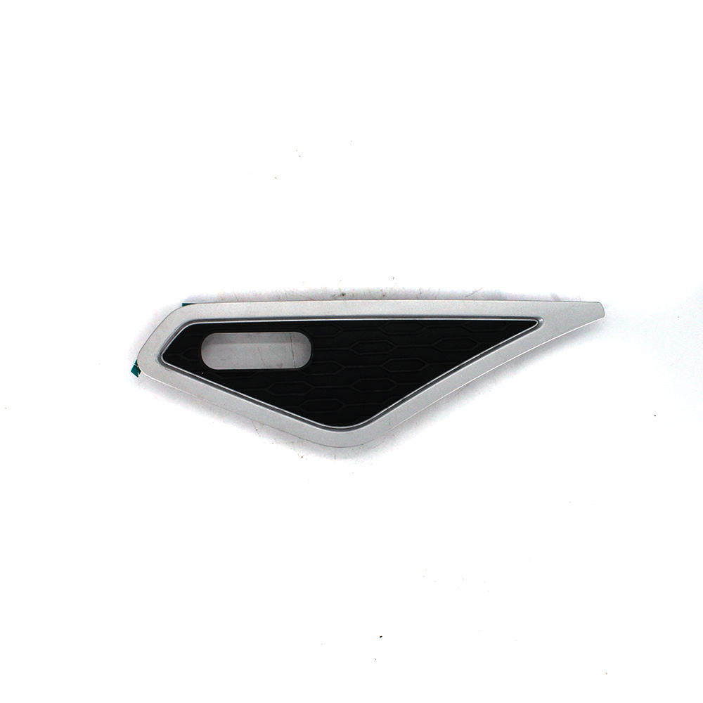 Marker Light Bezel (R/H) for MAHINDRA SCORPIO 2.2 MHAWK LWB S4/S6/S10/S11 — view 1